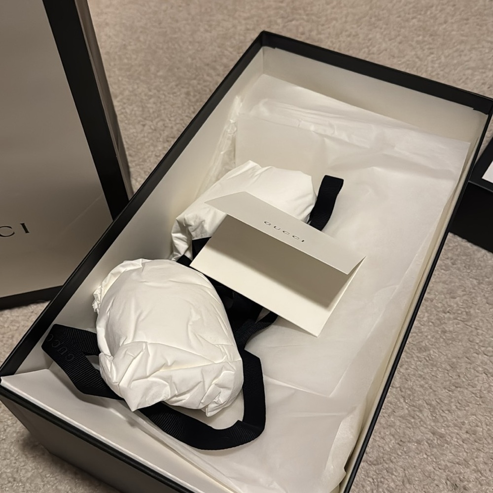 Gucci Slides - Picture 12 of 12